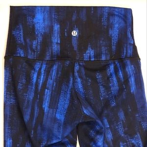 Lululemon Wunder Under Leggings Size 4 Blue Black